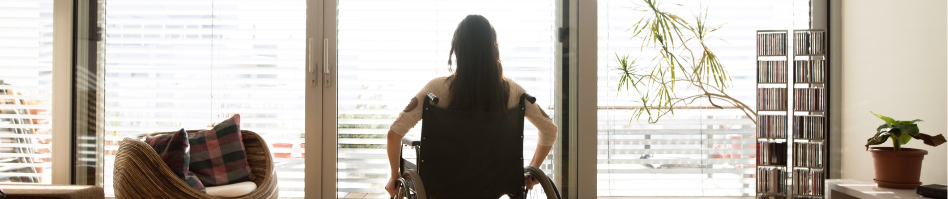 A women in wheelchair is looking for personal injury lawyer